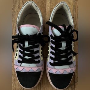 Sophia, Webster, leather designer sneakers. Size 39.
